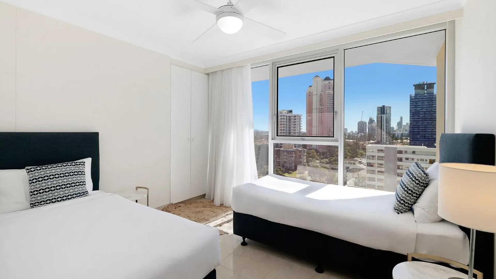 Ultiqa Beach Haven On Broadbeach Gold Coast 4*,