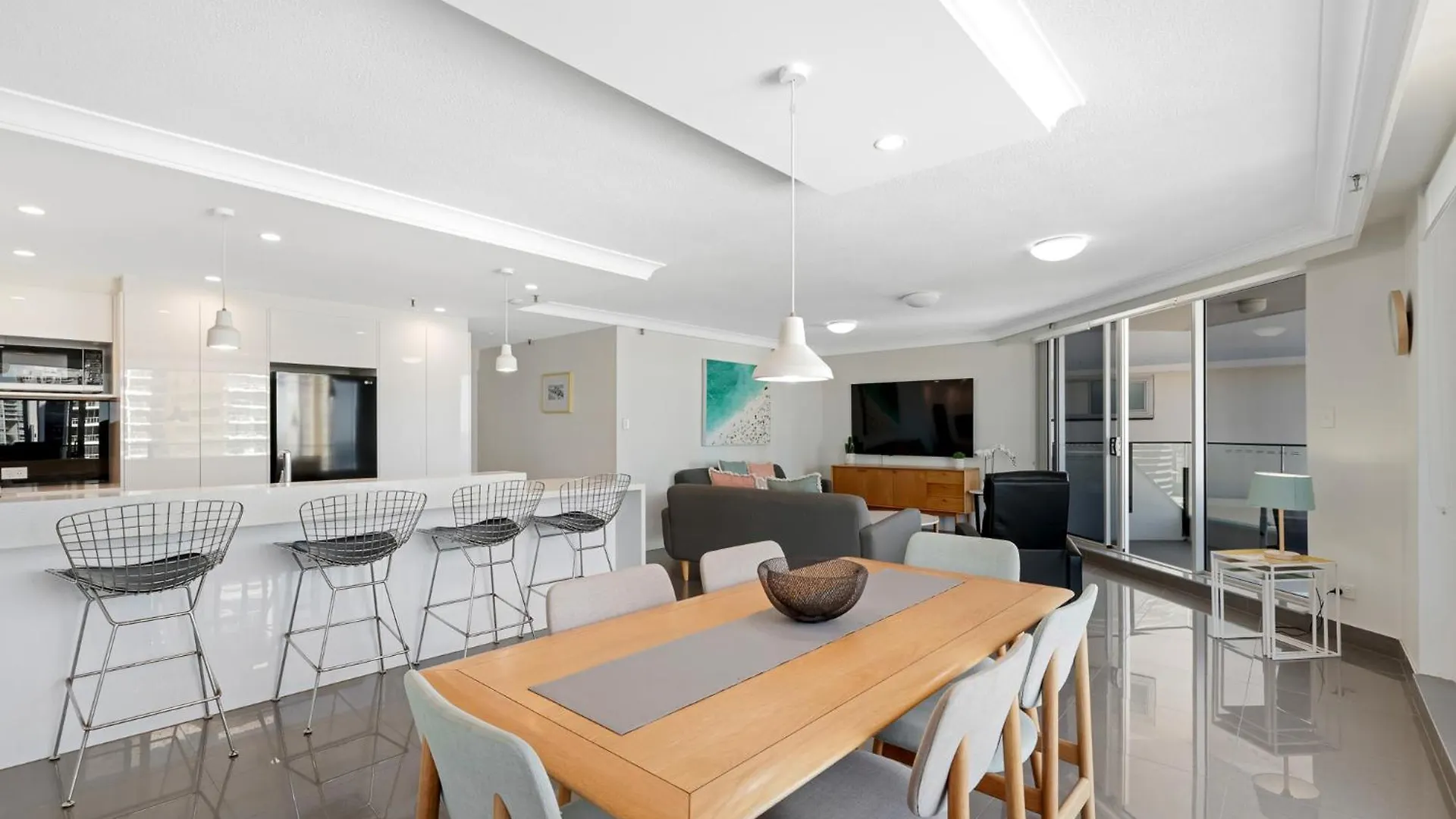 Ultiqa Beach Haven On Broadbeach Gold Coast Resort